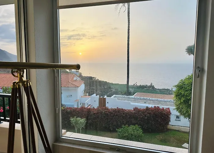 Mirador Oceanic Observatory Los Realejos